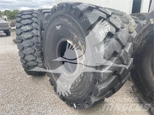 BKT 29.5R25 Däck, hjul och fälgar