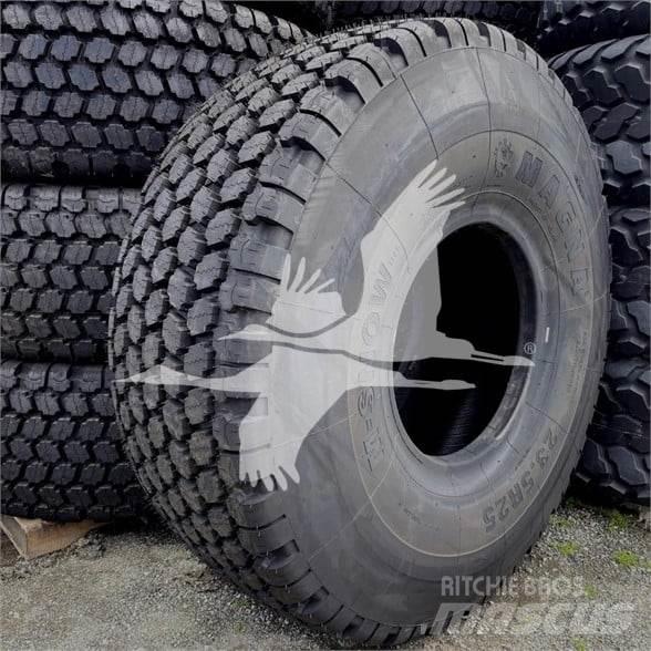  MAGNA 23.5R25 Däck, hjul och fälgar