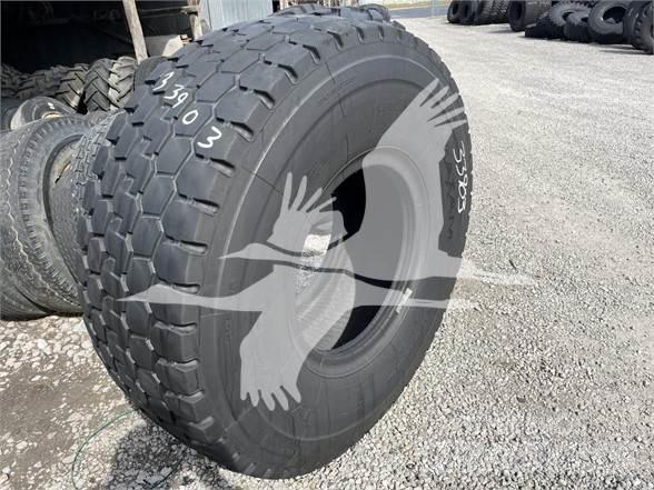  MAXAM 20.5R25 Däck, hjul och fälgar