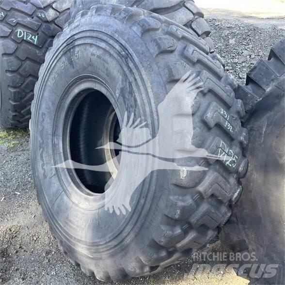  MAXAM 23.5R25 Däck, hjul och fälgar