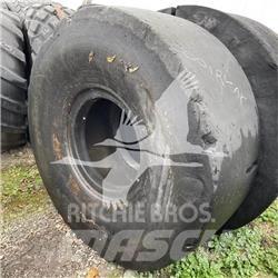 Toyo 26.5X25 Däck, hjul och fälgar