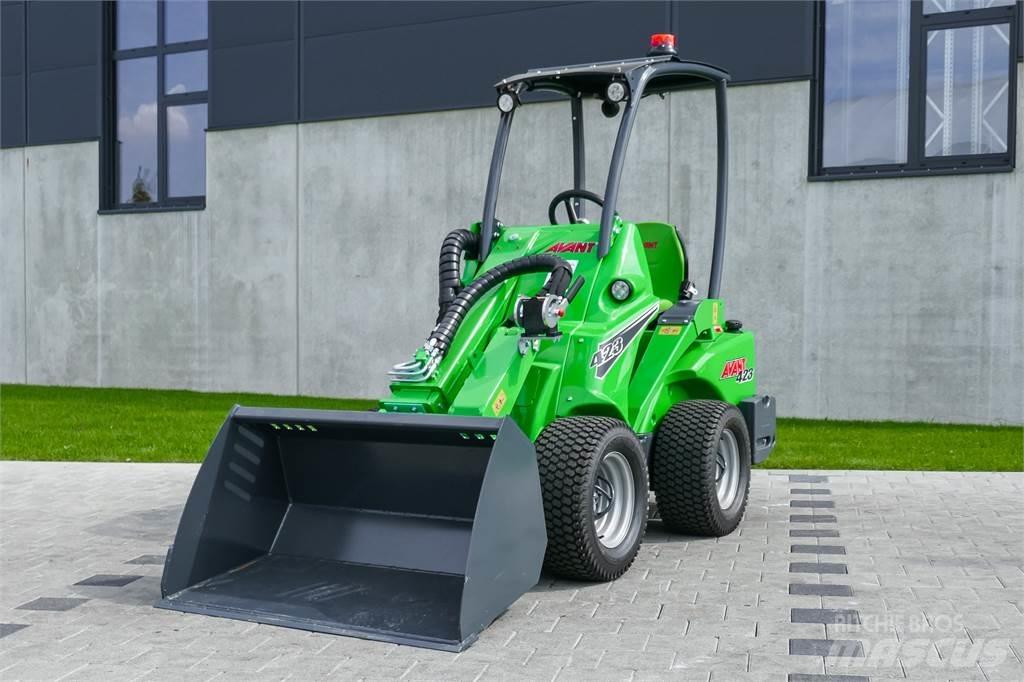 Avant M 423 Minigrävare < 7t