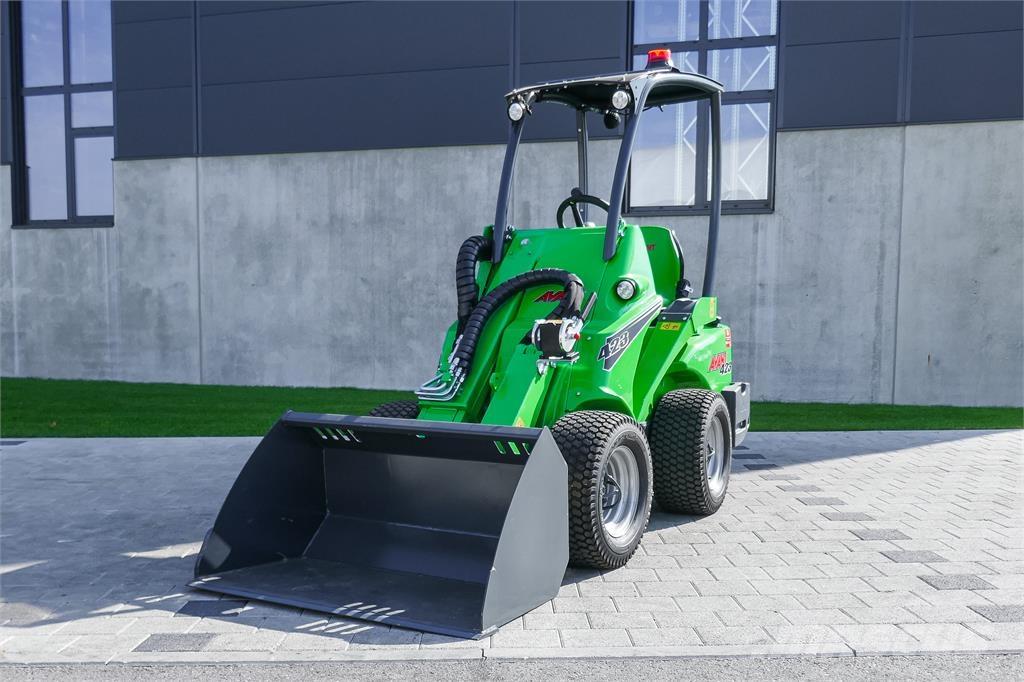 Avant M 423 Minigrävare < 7t