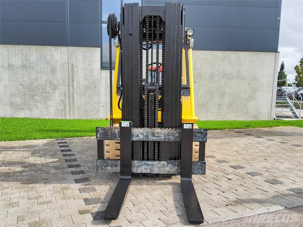 Hyster H 5.50 XM Gasolmotviktstruckar