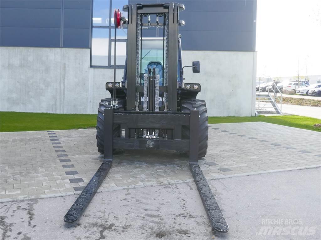 Manitou M 50-4 Terrängtruck