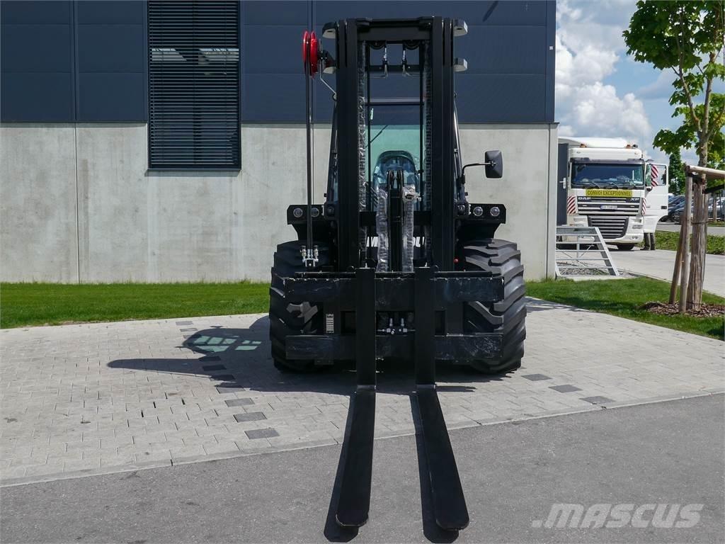 Manitou M 50-4 Terrängtruck