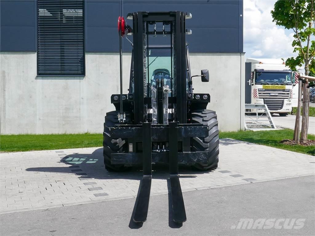 Manitou M 50-4 Terrängtruck