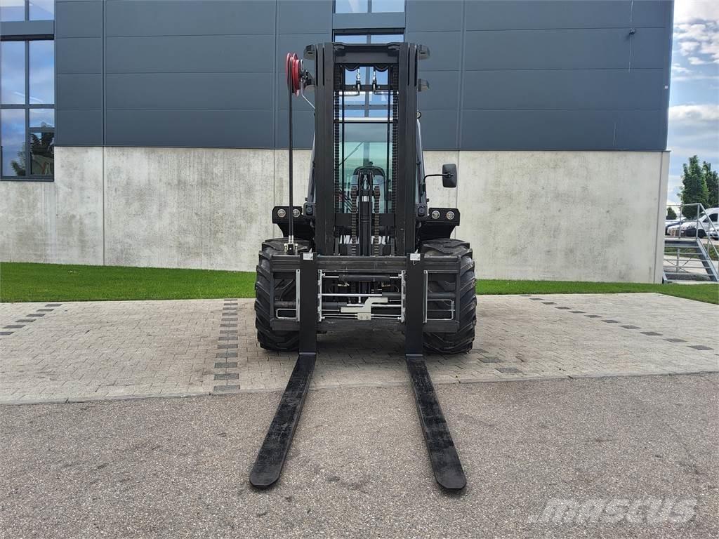 Manitou M 50-4 Terrängtruck