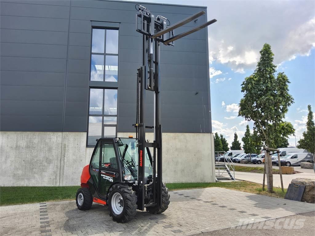 Manitou MC 30-4 Terrängtruck