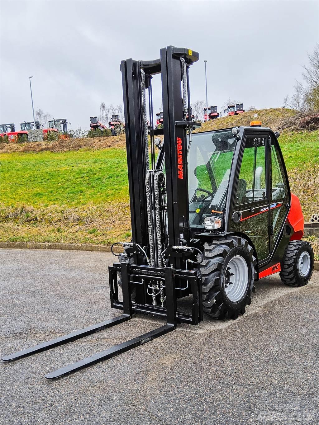 Manitou MC 30-4 Terrängtruck