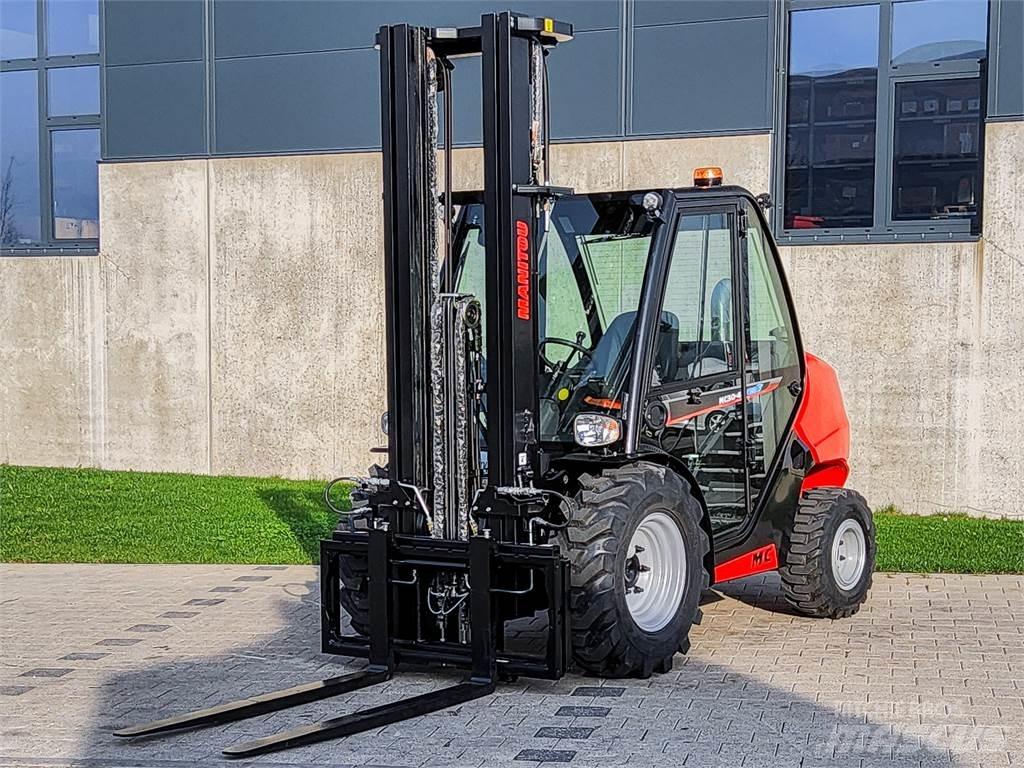 Manitou MC 30-4 Terrängtruck