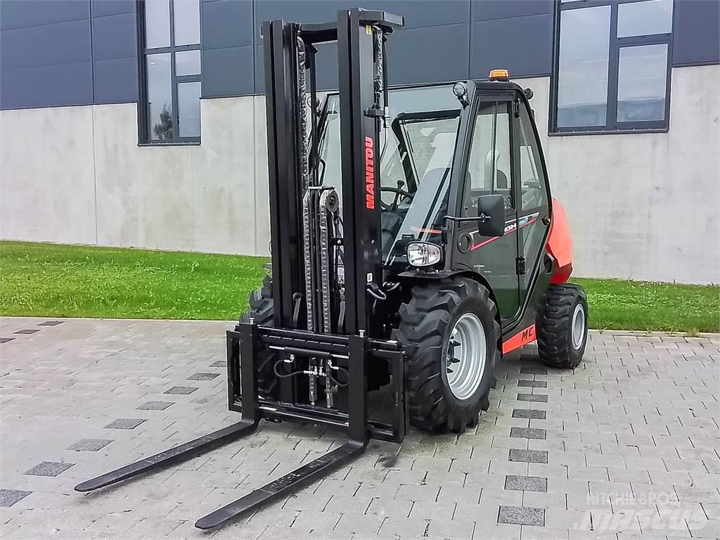 Manitou MC 30-4 Terrängtruck