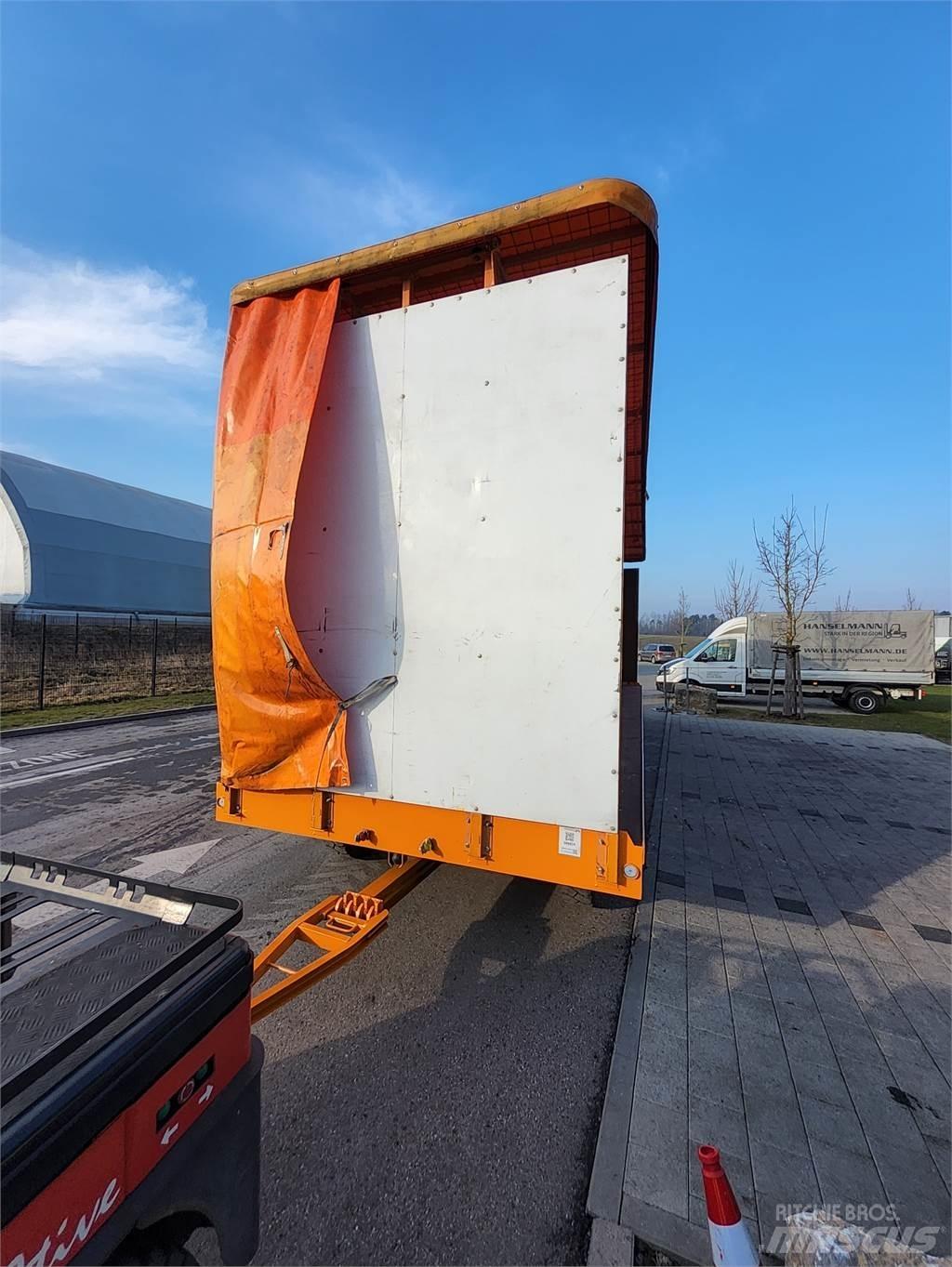 MULTI-TRANS VAL 30 Övriga vagnar