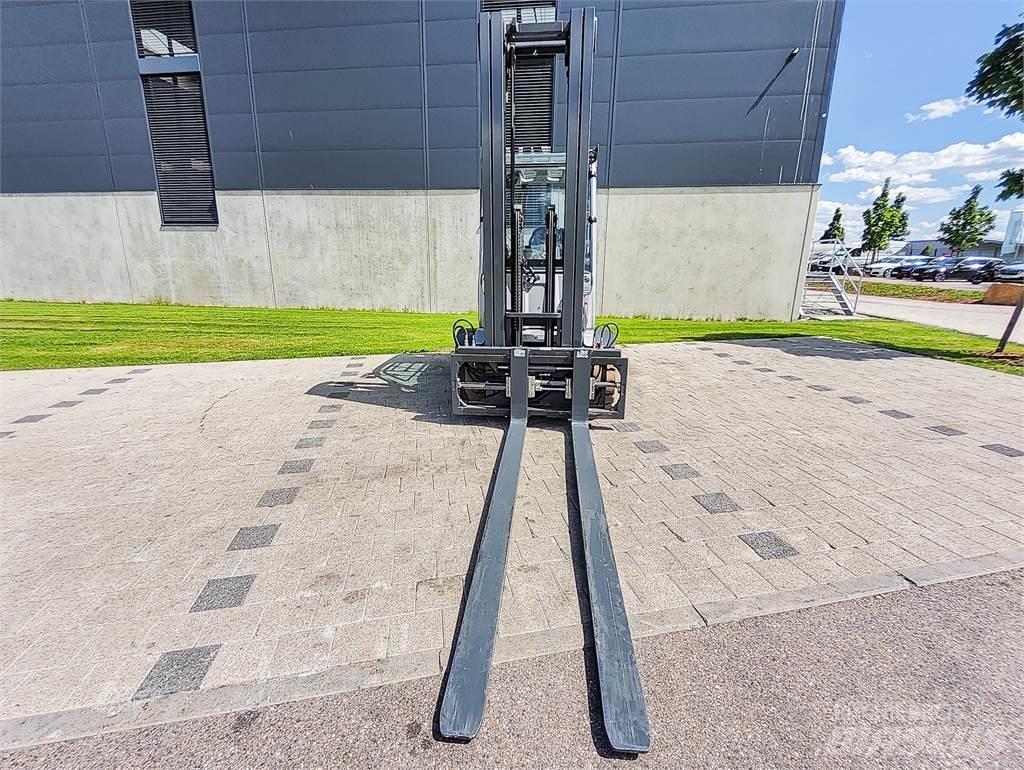Still RX 60-50 Elmotviktstruckar