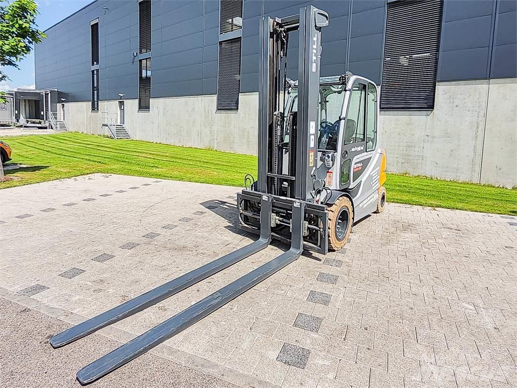 Still RX 60-50 Elmotviktstruckar
