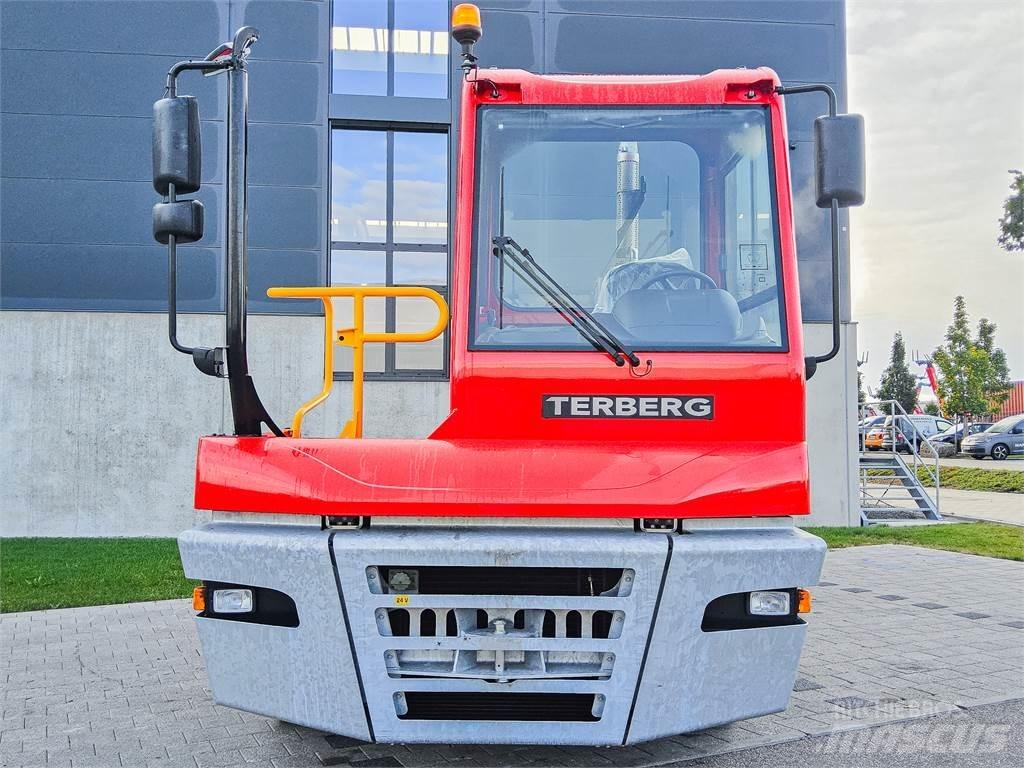 Terberg YT 223 Terminaltraktorer