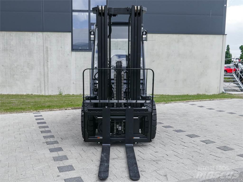 Toyota 52-8FDJF35 Dieselmotviktstruckar