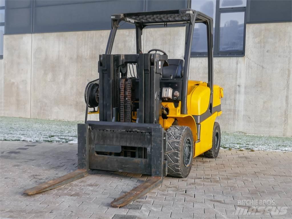 Yale GDP 40VX6 V2471 Dieselmotviktstruckar