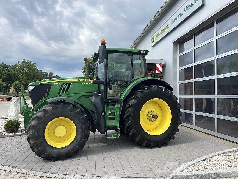 John Deere 6250R Traktorer