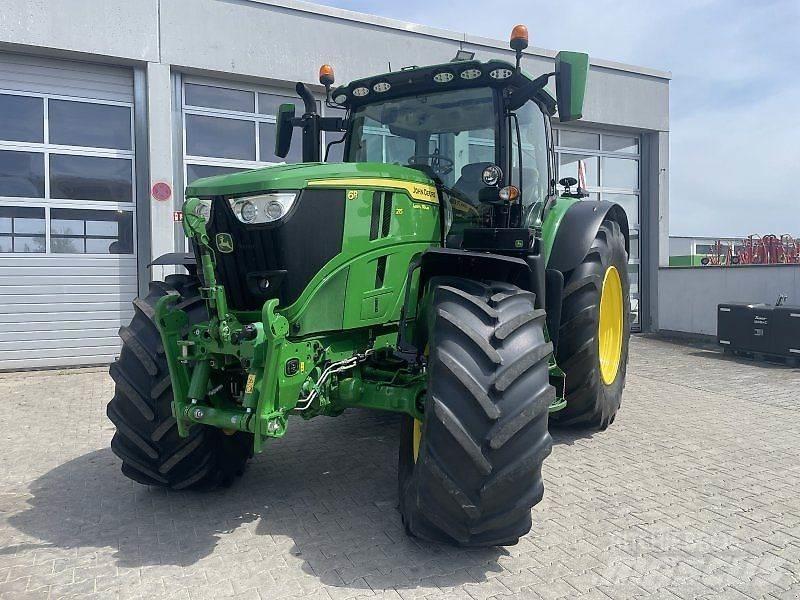 John Deere 6R 215 Traktorer