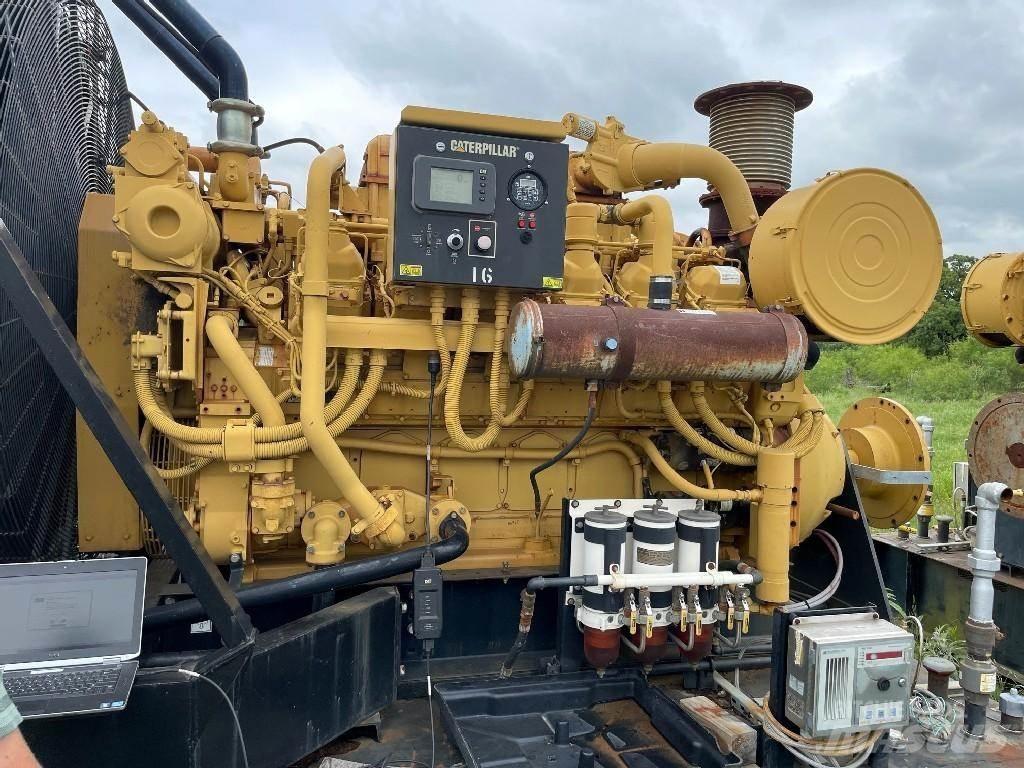 CAT 3512 Motorer