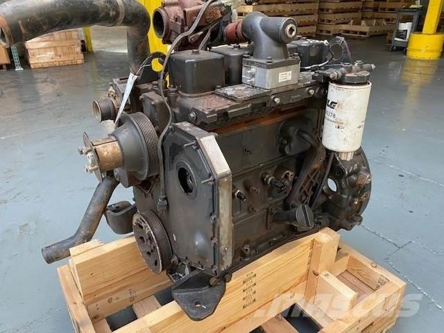 Cummins 4BT3.9 Motorer
