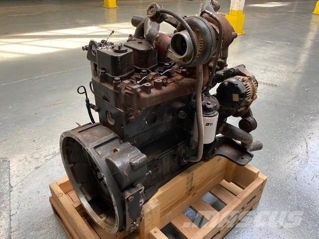 Cummins 4BT3.9 Motorer