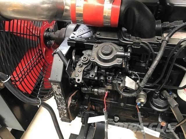 Cummins 4BT3.9 Motorer