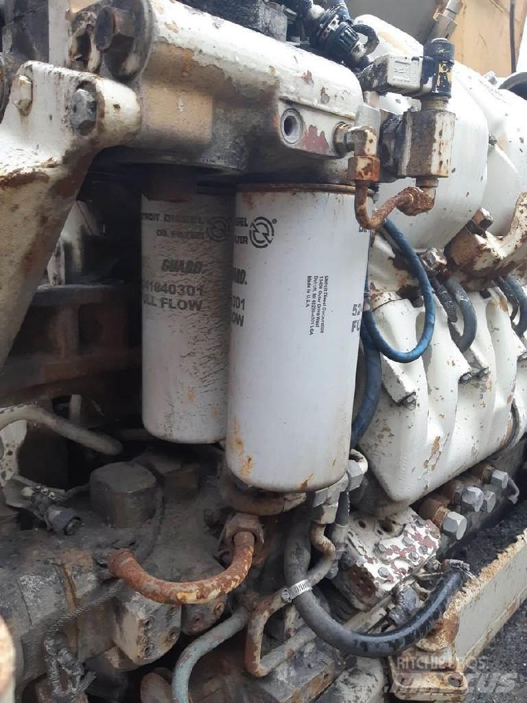 Komatsu 930E Motorer