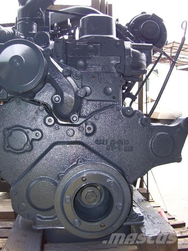 Komatsu SA6D108-1 Motorer
