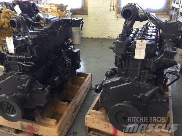 Komatsu SA6D125-1 Motorer