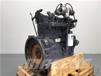 Komatsu SAA4D102E-2 Motorer