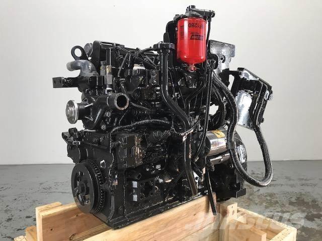 Komatsu SAA4D95-LE5 Motorer