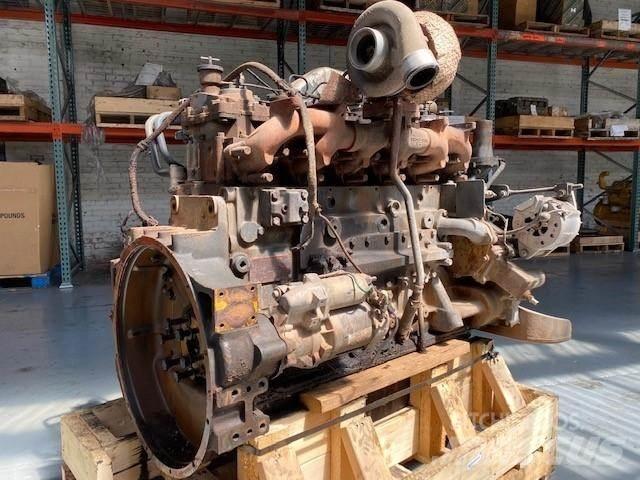 Komatsu SAA6D125E-2 Motorer