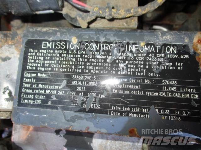 Komatsu SAA6D125E-5 Motorer