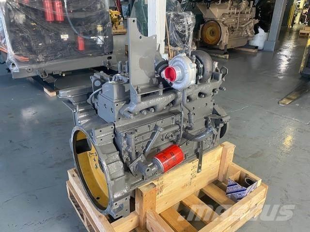 Komatsu SAA6D95 Motorer