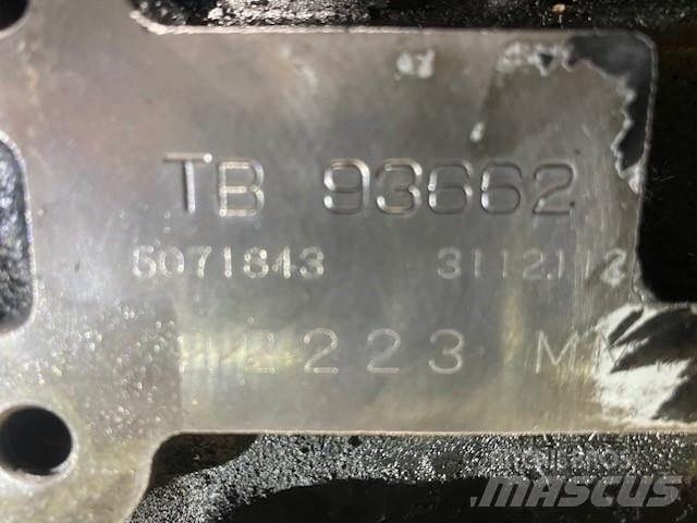 Yanmar 4TNV98 Motorer