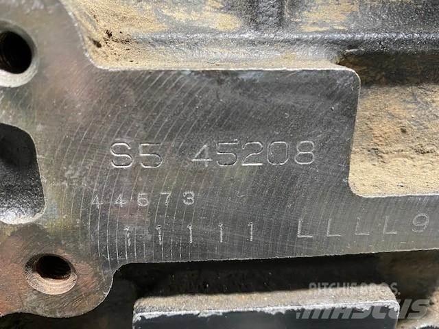 Yanmar 4TNV98-YTBL Motorer