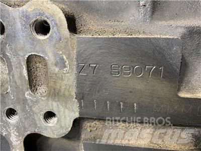 Yanmar 4TNV98T-ZXWTB Motorer