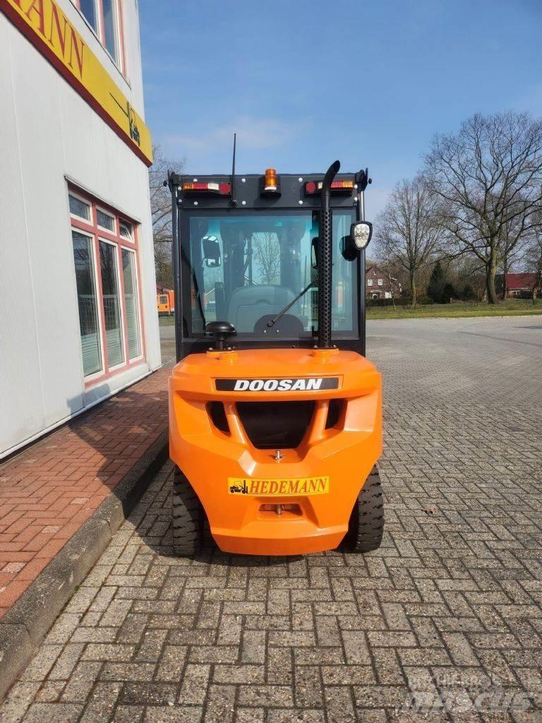 Doosan D30S-7 Dieselmotviktstruckar