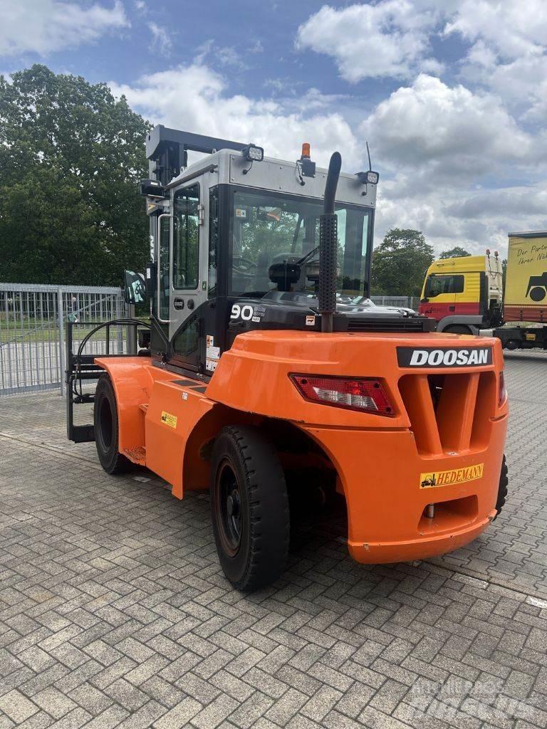 Doosan D90S-7 Dieselmotviktstruckar