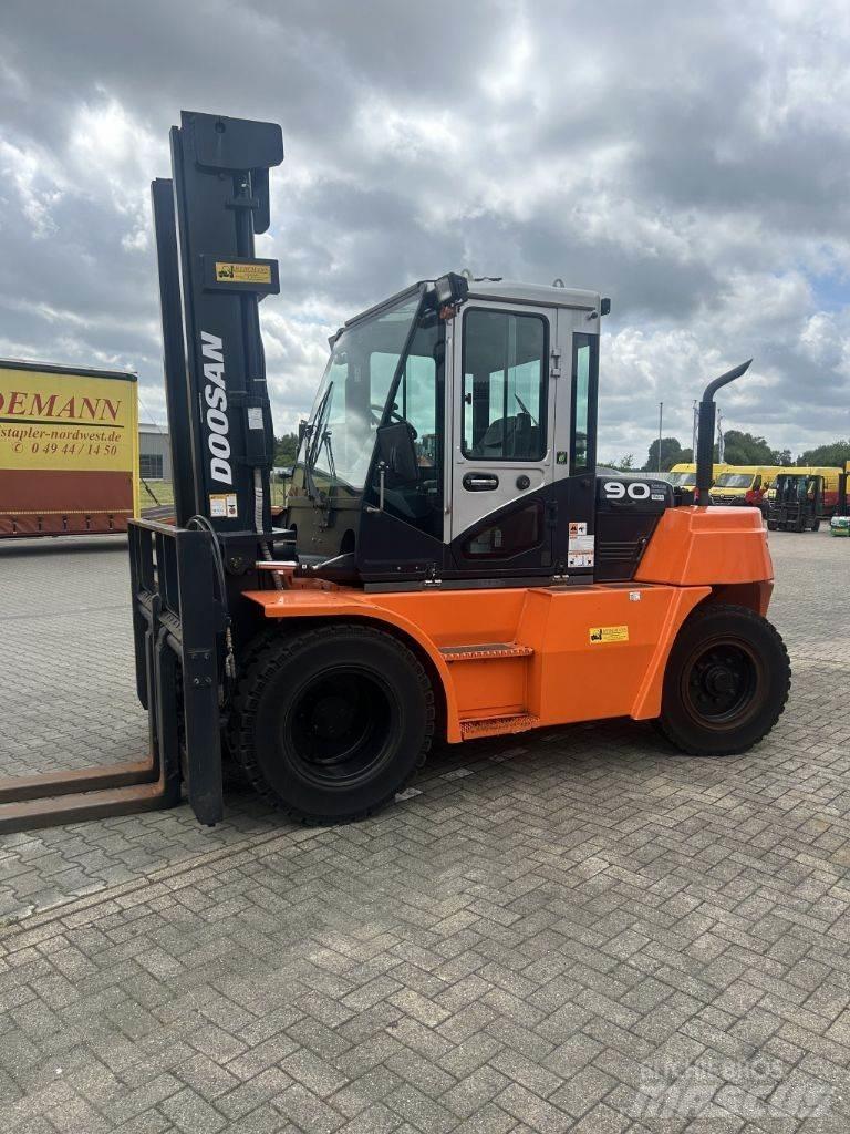 Doosan D90S-7 Dieselmotviktstruckar