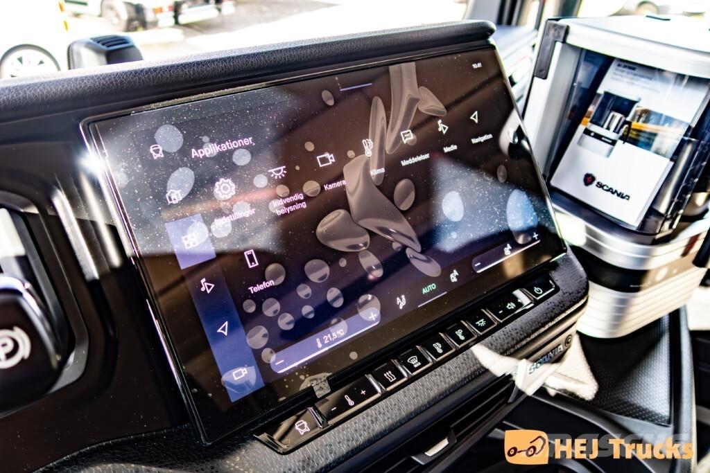 Scania R530 A6x2NB Dragbilar