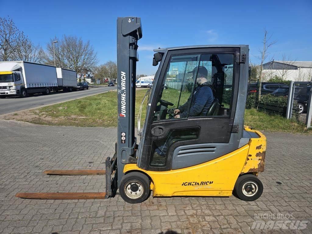 Jungheinrich EFG320 Elmotviktstruckar