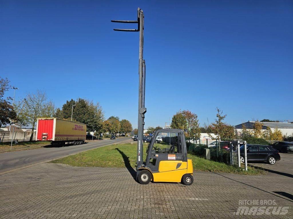 Jungheinrich EFG430 Elmotviktstruckar