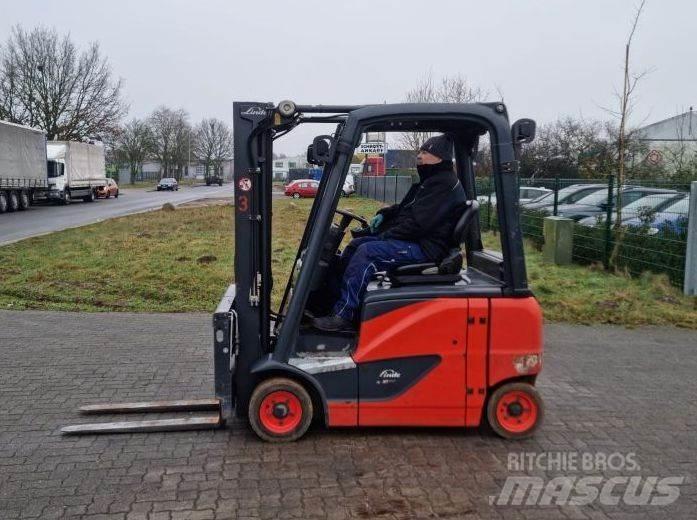 Linde E16PH Elmotviktstruckar