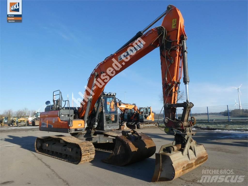 Doosan DX 225 LC-5 Bandgrävare