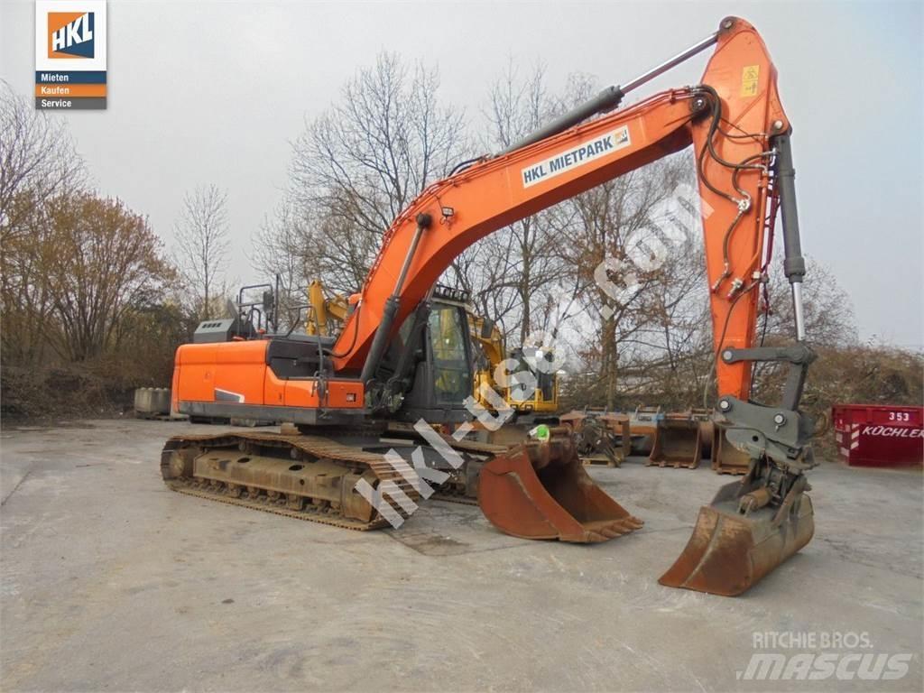 Doosan DX 225 LC-5 Bandgrävare