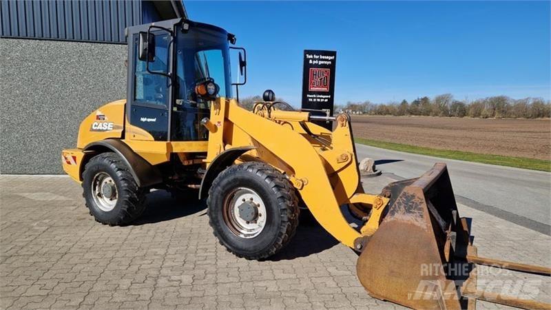 CASE 321D Hjullastare