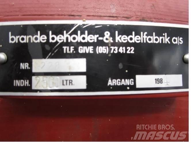  2500 L Tank Övriga